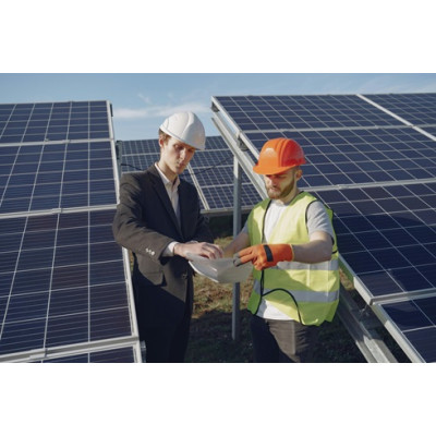 La Résilience de Voltec Solar face aux Défis du Marché Photovoltaïque
